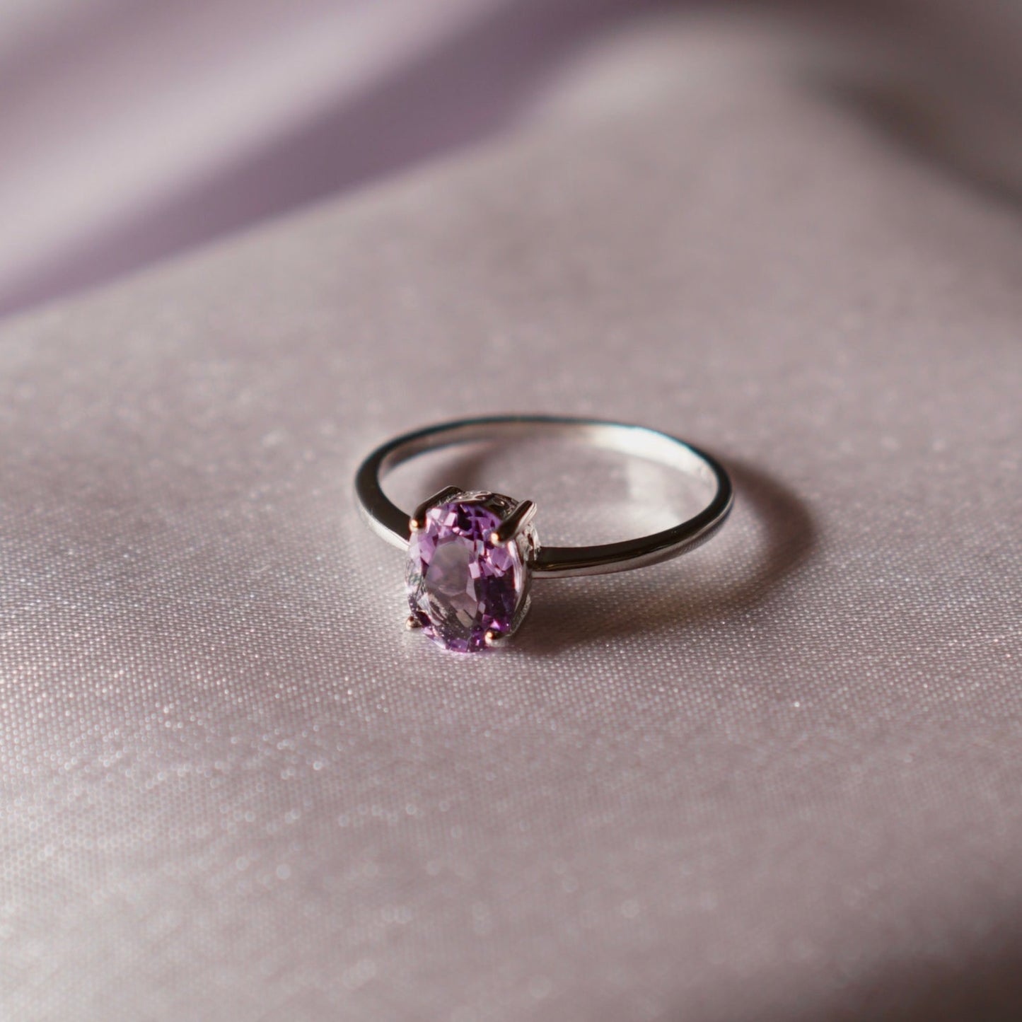 Modern Design Oval Amethyst Ring with 925 Sterling Silver Body - Beautiful Natural Amethyst Stone